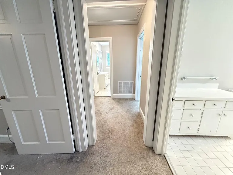 2667 Davis St — Photo 21
