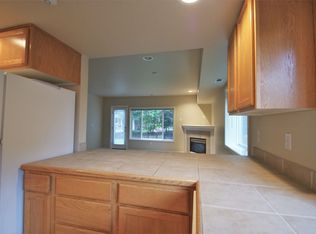 4202 212th St SW APT 4, Mountlake Terrace, WA 98043