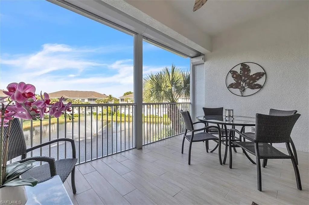 2 bed, 2.0 bath, 1703 sqft, $8,000 — Photo 2