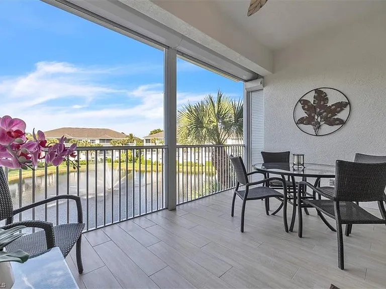 Bentwater Cir — Photo 2