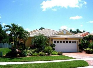 19105 NW 13th St, Pembroke Pines, FL 33029