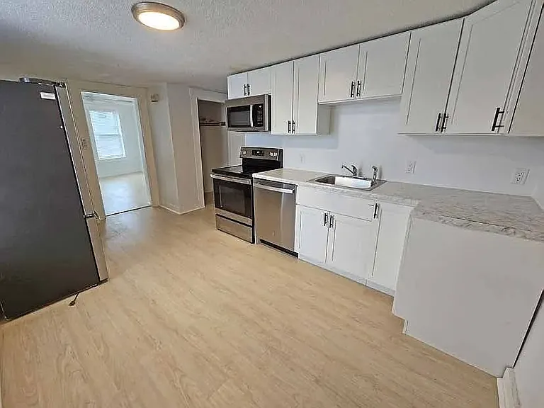 126 Felton St #2L — Photo 1