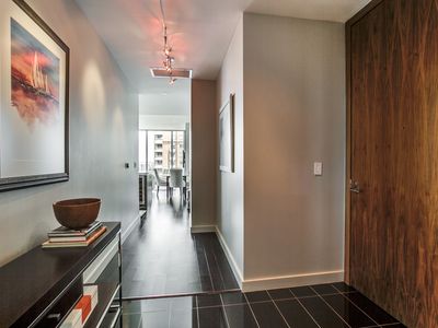 2900 McKinnon St APT 2005, Dallas, TX, 75201