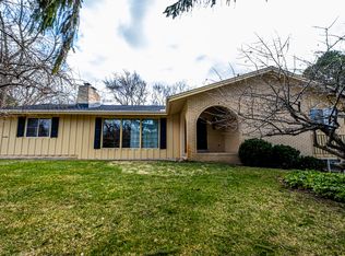 15385 Woodbridge Rd, Brookfield, WI 53005