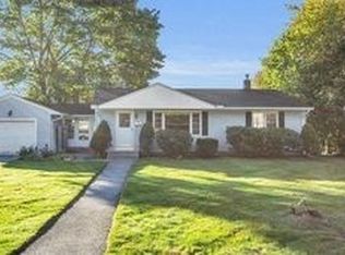 29 Saybrook Rd, Shrewsbury, MA 01545