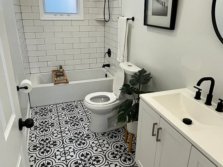 2337 Anoka Ave #2 — Photo 9