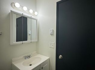 Parkshore, Portland, OR 97220