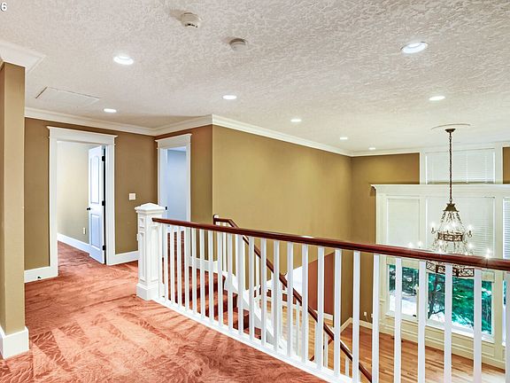 5th image of 7015 SE 127TH AVE