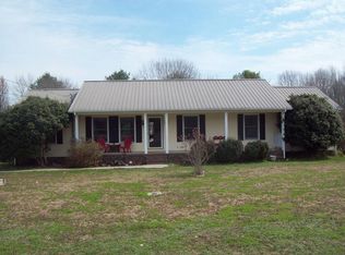 105 Deer Cir, Estill Springs, TN 37330