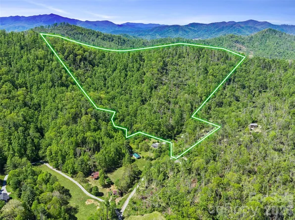 615 Fred Sparks Rd, Bakersville, NC 28705