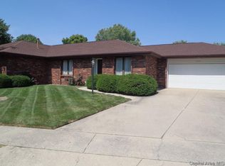 2605 Cooper Ave, Springfield, IL 62704