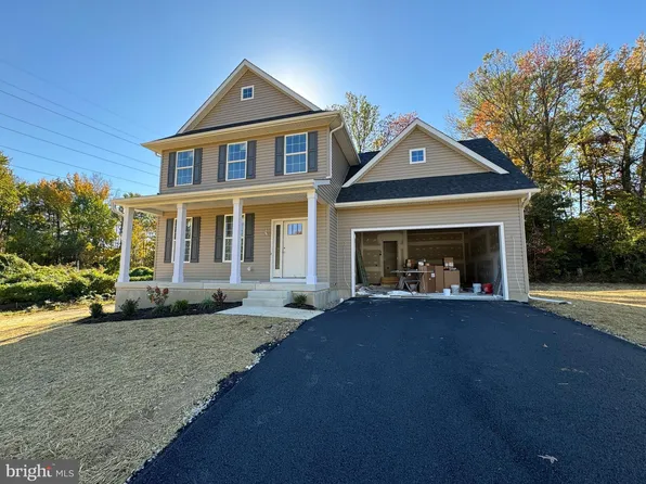 6 Timber Ln, Wilmington, DE 19803