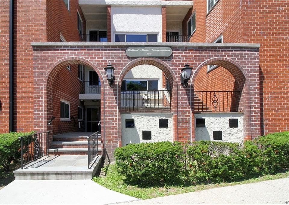 1st image of 900 Midland Ave APT 1C