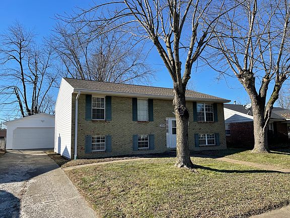 2nd image of 3104 Saratoga Dr