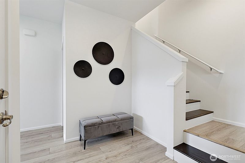 2nd image of 903 Colorossi Circle NW