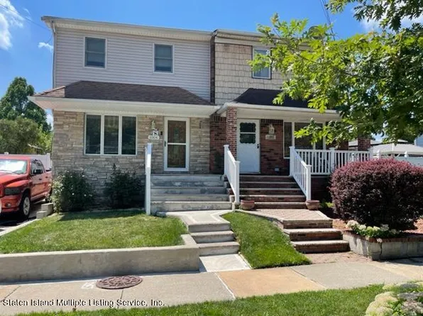 1004 Arthur Kill Rd, Staten Island, NY 10312