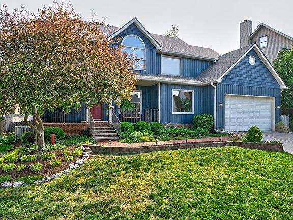 2nd image of 1377 Glenview Dr