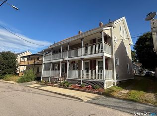 53 Battey St, Putnam, CT 06260