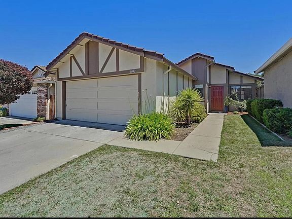 5th image of 11082 Minoru Dr