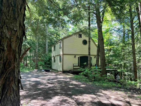 534 Sherwood Forest Road, Londonderry, VT 05148
