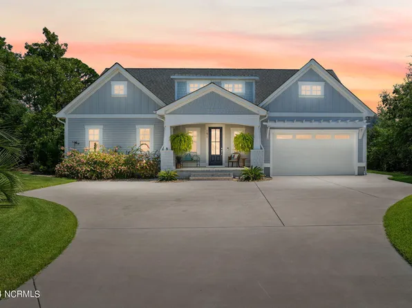 191 Gentle Breeze Court, Southport, NC 28461