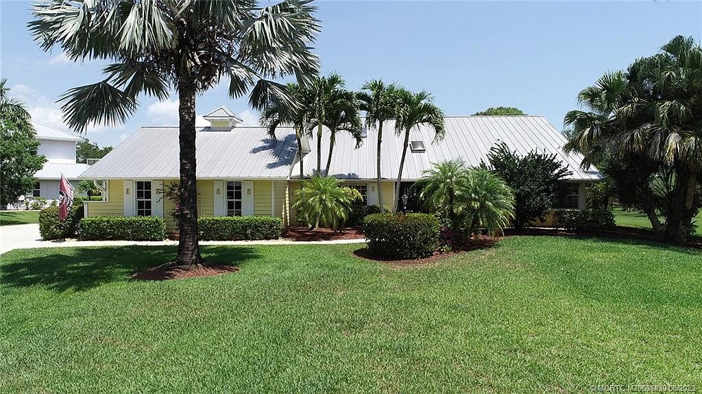 5125 SW Bimini Cir S