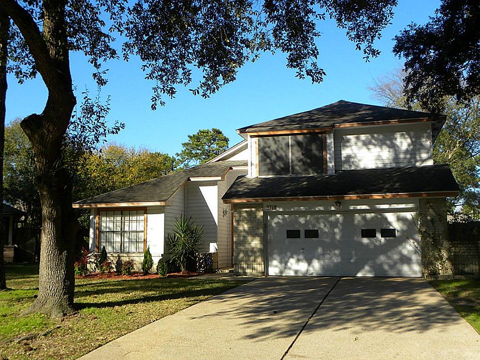 1st image of 8718 Pine Falls Dr