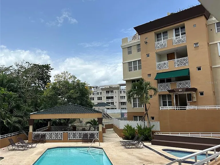 Villas de Parkville I Lopategui — Photo 6