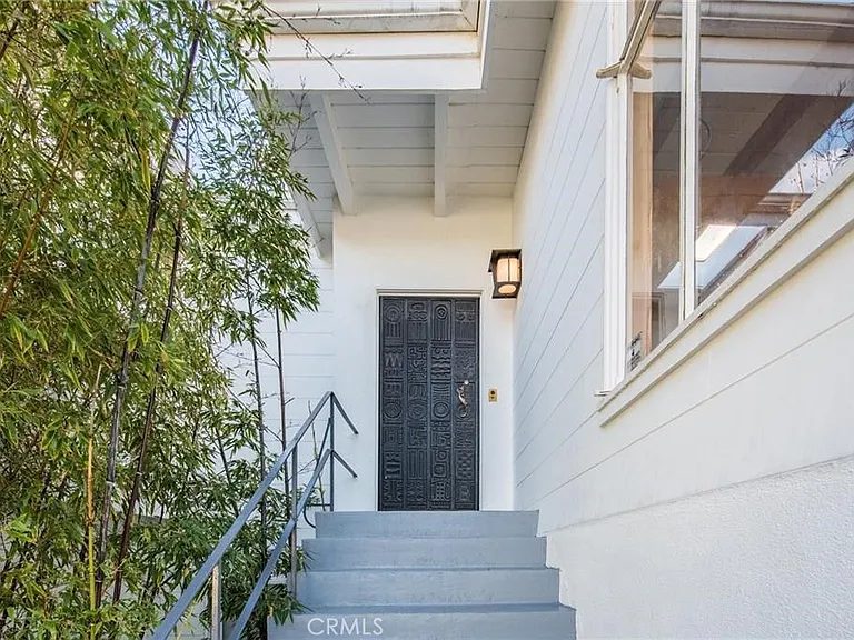 2828 Pacific View Trl — Photo 3