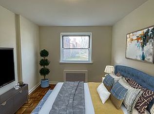 40-31 192nd St #3, Flushing, NY 11358