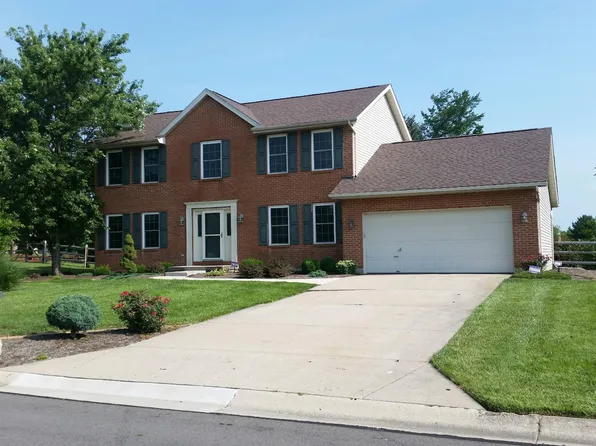 8174 Autumn Ln, West Chester, OH 45069