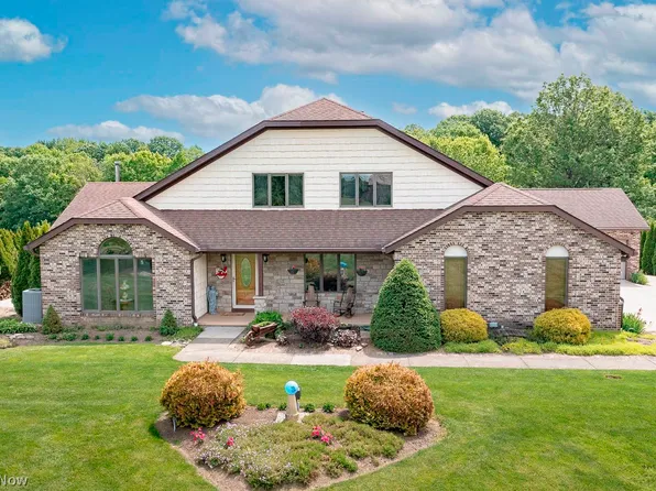 13455 Indian Hollow Rd, Grafton, OH 44044