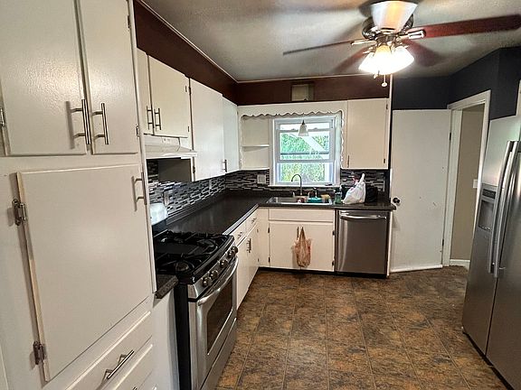 5th image of 506 Magnolia Ave