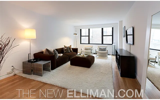 Sold by Douglas Elliman | media 15