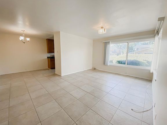 2nd image of 2126 Eveningside Dr