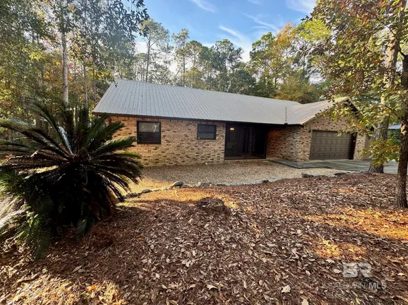 2682 Pine Ridge Dr, Lillian, AL 36549