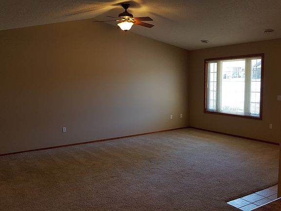 2nd image of 309 N 9th Ave