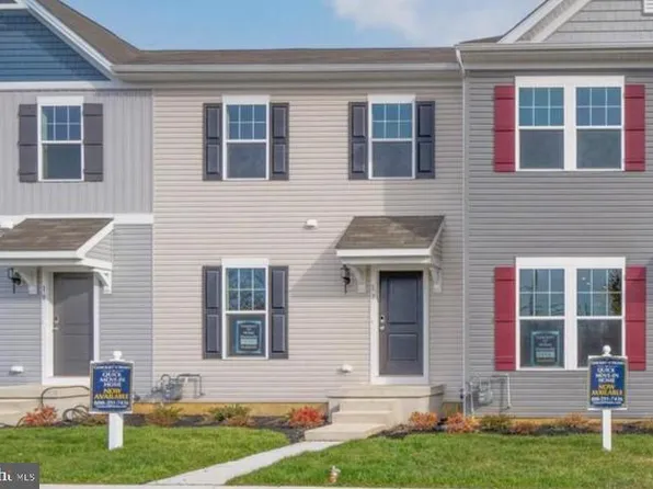16 Whitaker Ct, Millville, NJ 08332