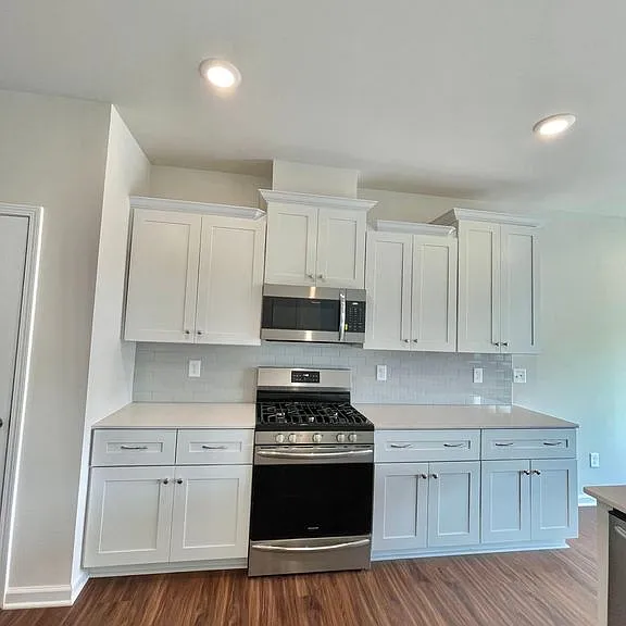 13622 Pontchatrain Ave — Photo 8