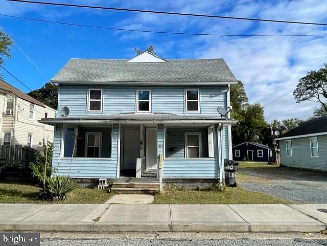 2nd image of 517-519 E Isabella St