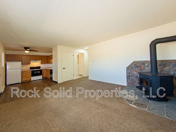 4th image of 1825 Edgewater Ave #1829
