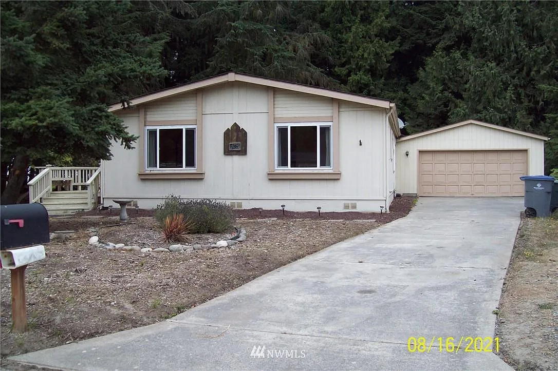132 Cypress Cir photo 1