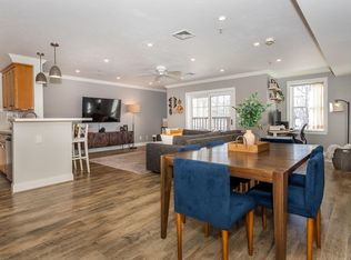 10 Forge Pond UNIT A, Canton, MA 02021