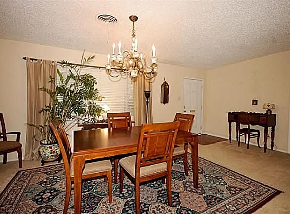 2nd image of 1512 Westcrest Dr