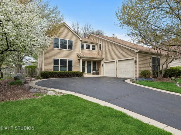 1560 Alemeda Ln, Mundelein, IL 60060