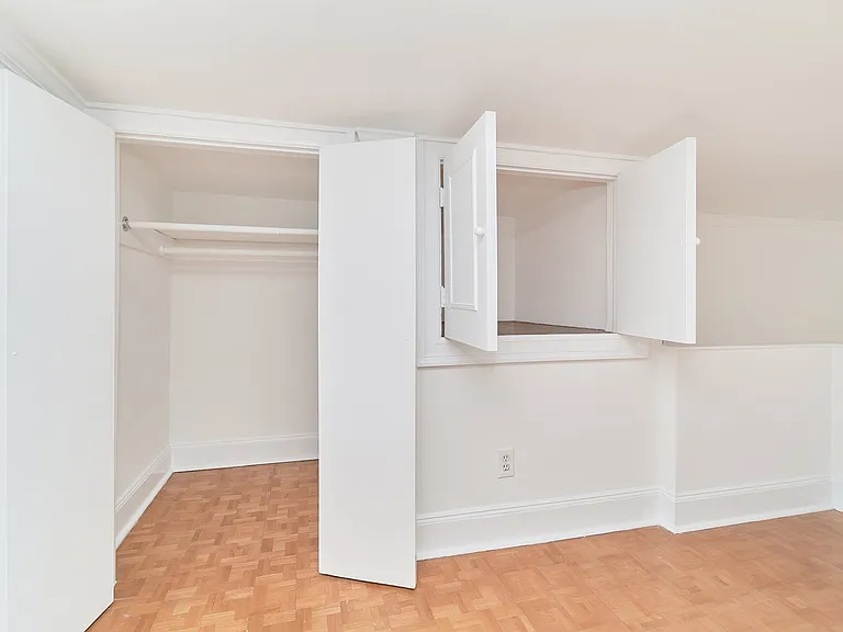 25 E 38th St #5F — Photo 4