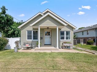 123 W Monroe St, Columbia, IL 62236