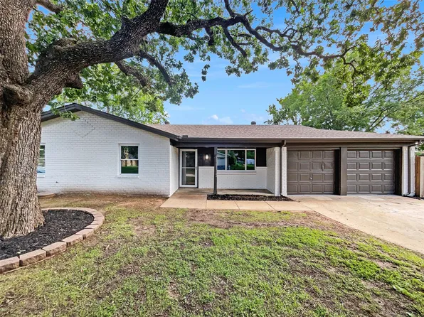 845 Dianna Ave, Hurst, TX 76053