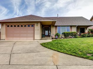 3341 Juanipero Way, Medford, OR 97504