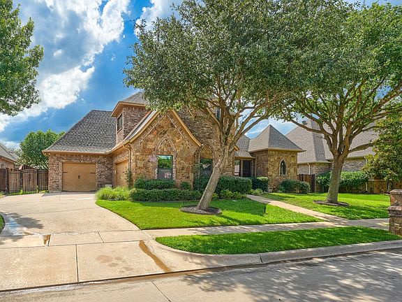 4th image of 8009 Canyon Oak Dr
